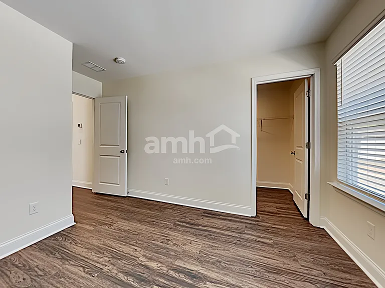 149 Blackstone Dr — Photo 15