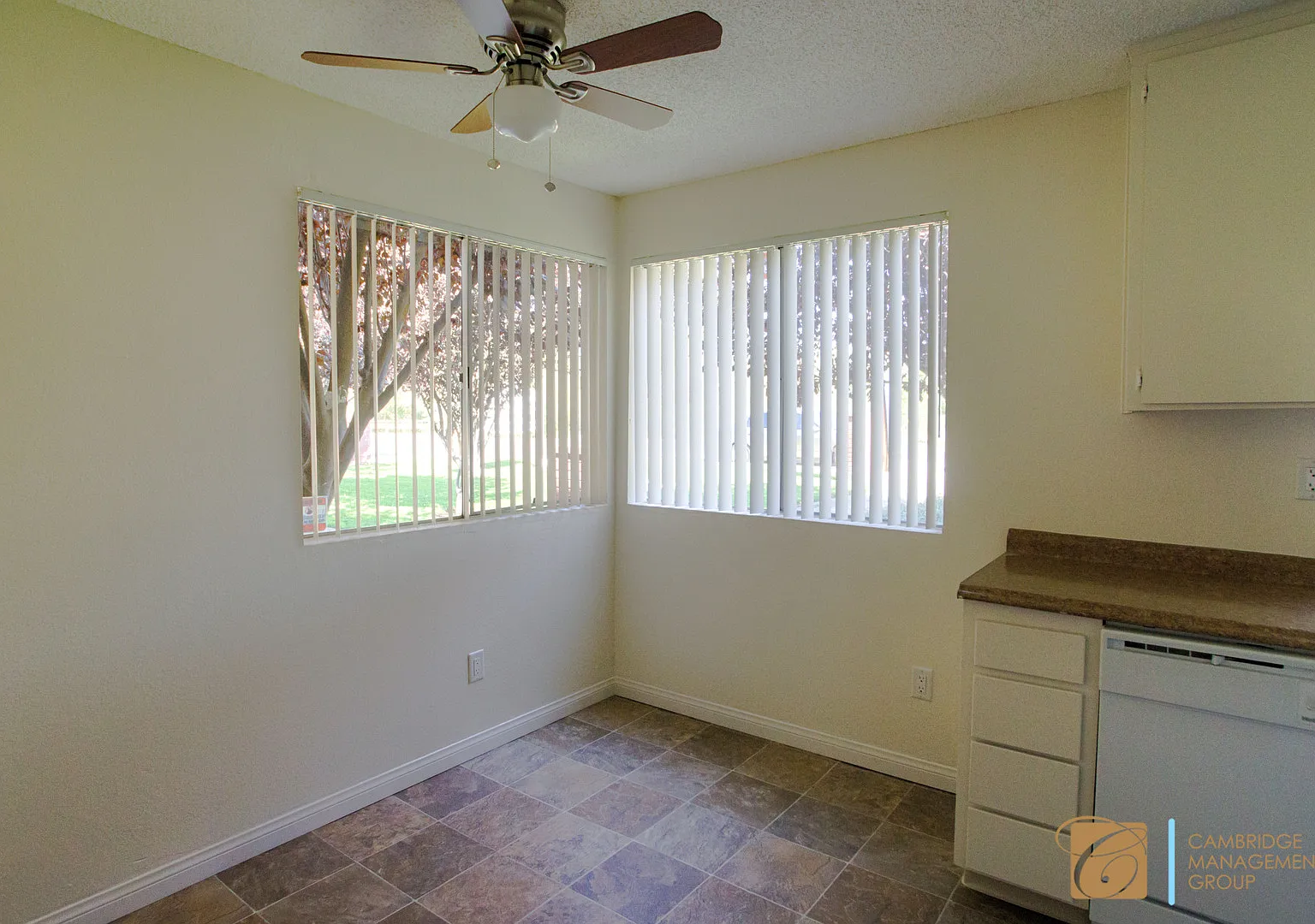 1606 Montecito Rd — Photo 3