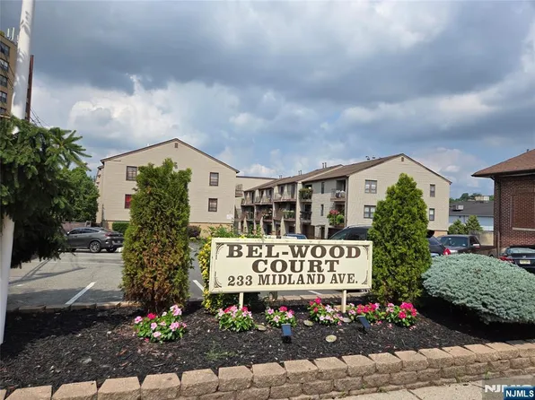 233 Midland Ave APT 109, Garfield, NJ 07026