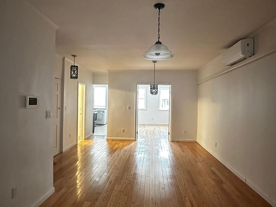 1st image of 1318 72nd St Floor 1