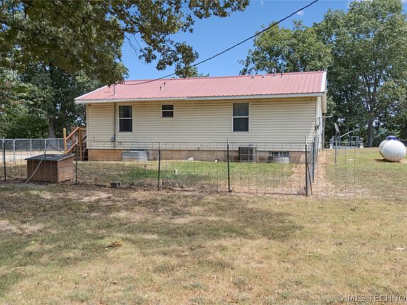 4th image of 24870 S 680th Ct