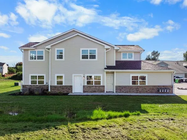 465 Hillary CIRCLE #C, Johnson Creek, WI 53038