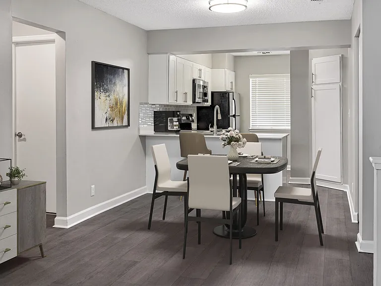 Lakeview at Palm Harbor — Photo 3