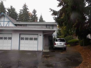 12090 SW Camden Ln, Beaverton, OR