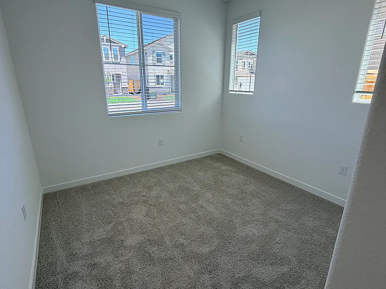 8371 Valpane Way — Photo 27