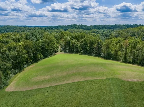 44713 State Route 541, Coshocton, OH 43812