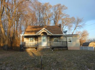 4653 E Snow Rd, Berrien Springs, MI 49103