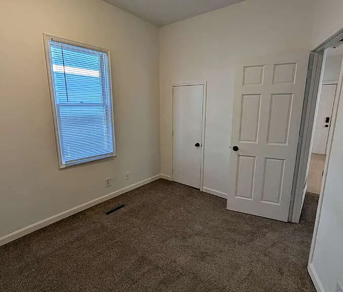 3107 Dupont Ave N #1 — Photo 12