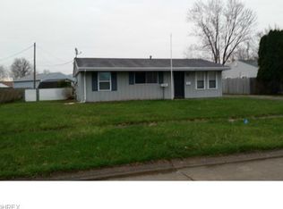 957 Hollis Dr, Elyria, OH 44035
