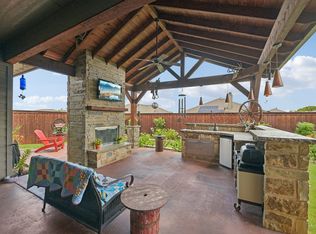 279 Marina Dr, Azle, TX 76020