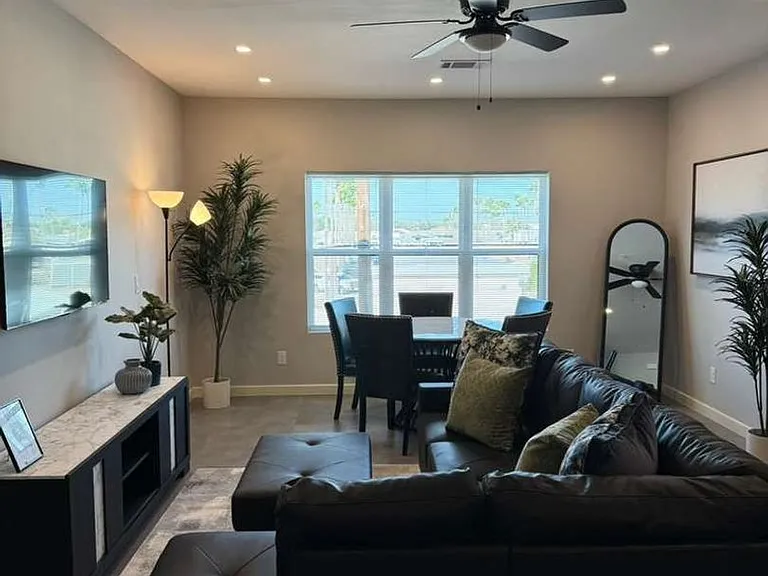 Palma Vista Apartments — Photo 23