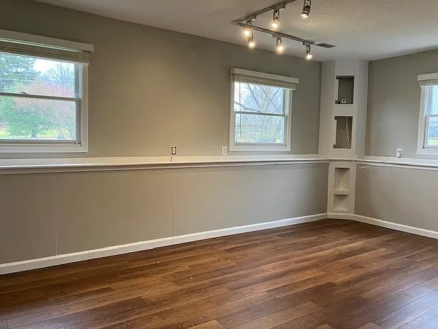 Lower floor/living area.