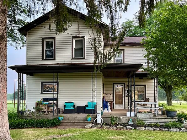 207 Criswell Rd, Franklin, PA 16323