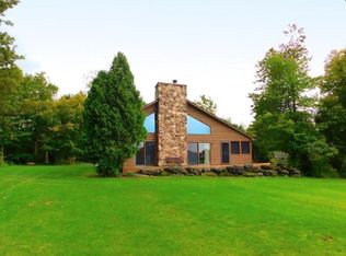 4973 N Ayers Rd, Akron, NY 14001