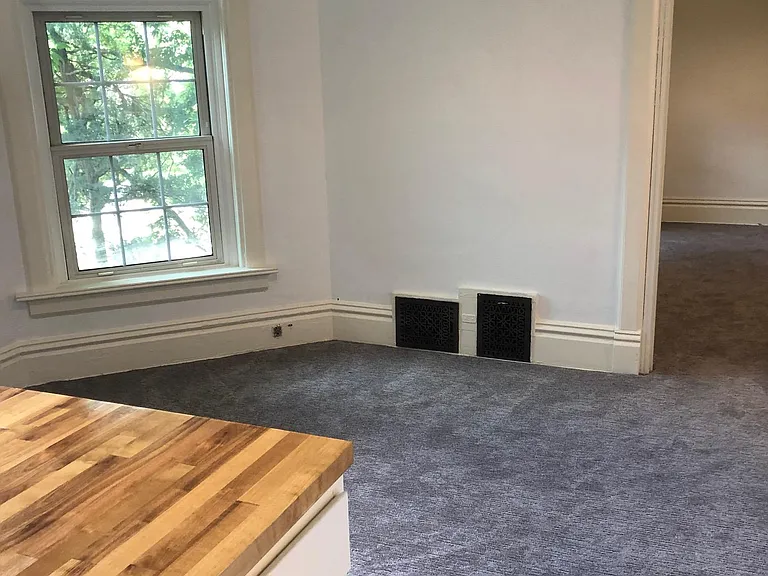 1936 D St #4 — Photo 3