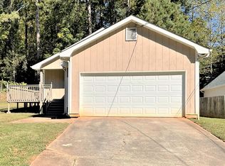 4604 Amy Rd, Snellville, GA 30039