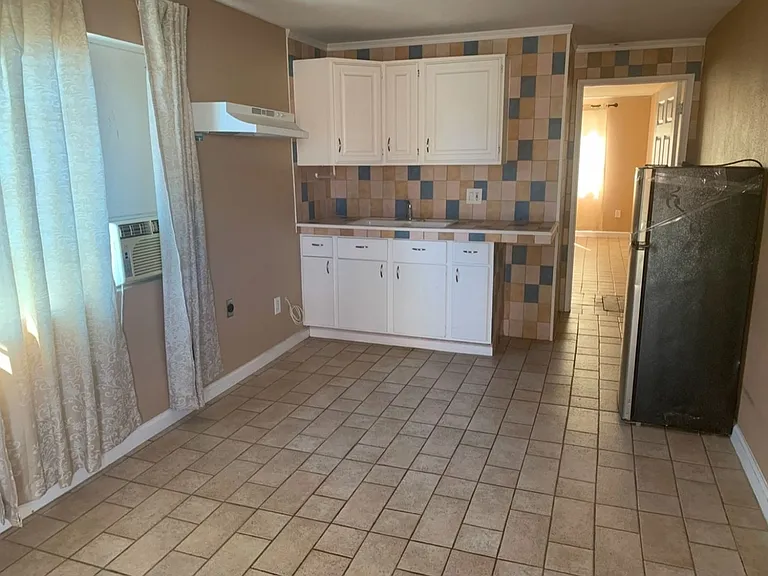 33244 Churchill St — Photo 7