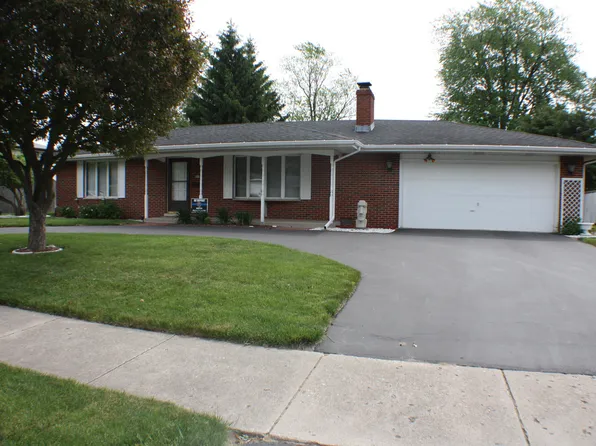 8417 Harrison Ave, Munster, IN 46321