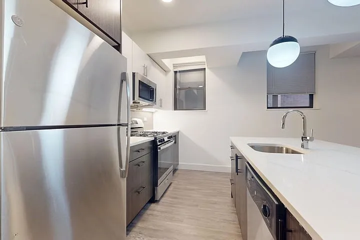 5474-5480 S. Hyde Park Boulevard — Photo 78