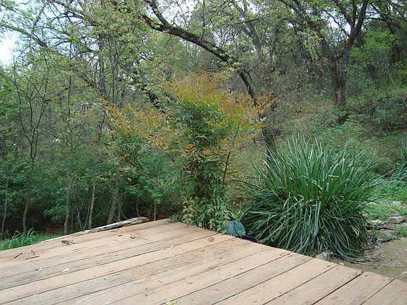 2nd image of 20525 Flora Ln