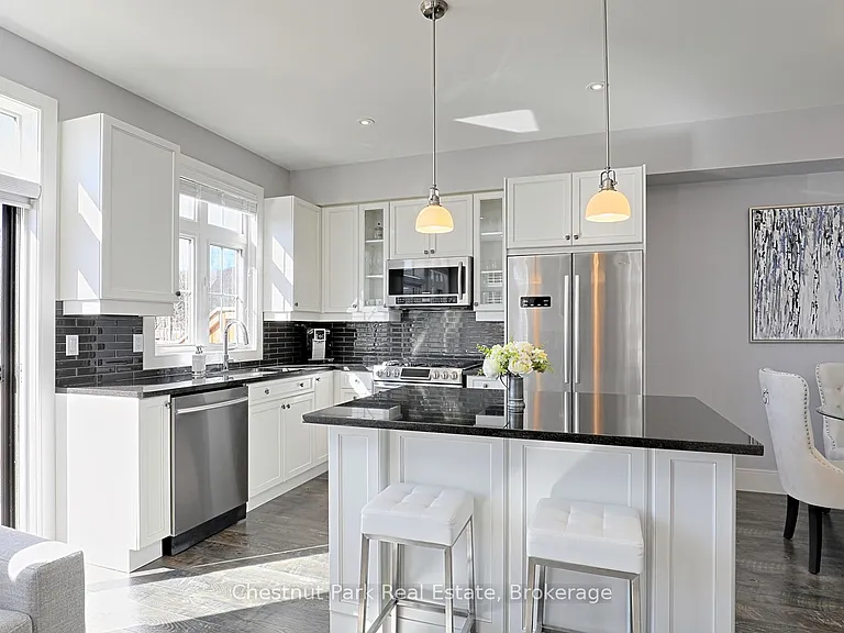 132 Yellow Birch Cres — Photo 13