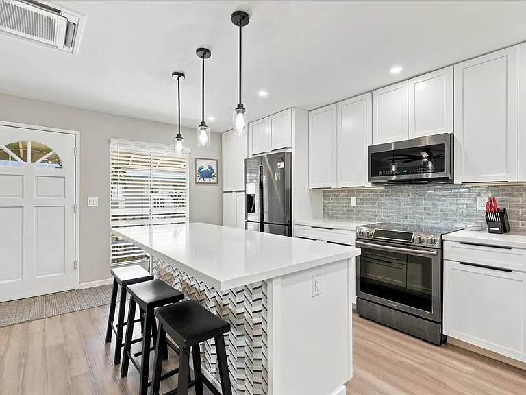 480 Kenolio Rd #25-203 — Photo 6