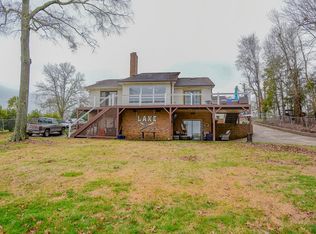 310 Port Royal Dr, Ninety Six, SC 29666