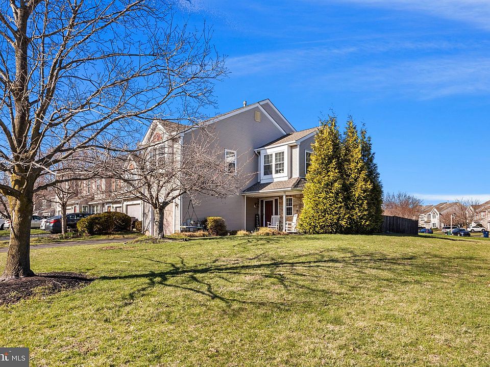 11 Ebony Ct, Newtown, PA 18940 Zillow