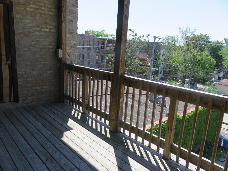 1st image of 2317 W North Ave #3F