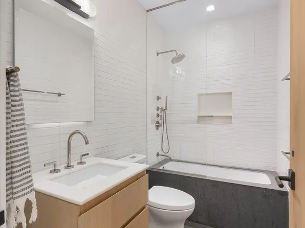 138 North Tenth Street image 11 of 14