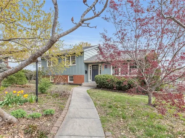 12136 E 46th St S, Independence, MO 64055