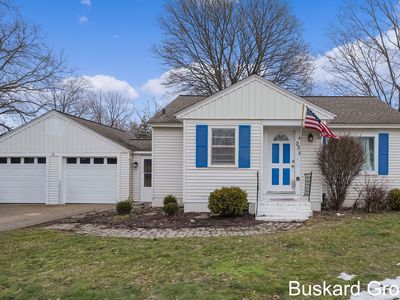 25 W 32nd St, Holland, MI, 49423