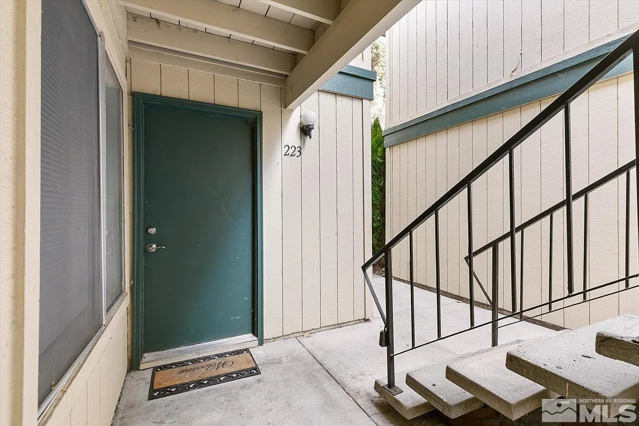 3937 Clear Acre Ln APT 223 photo 1