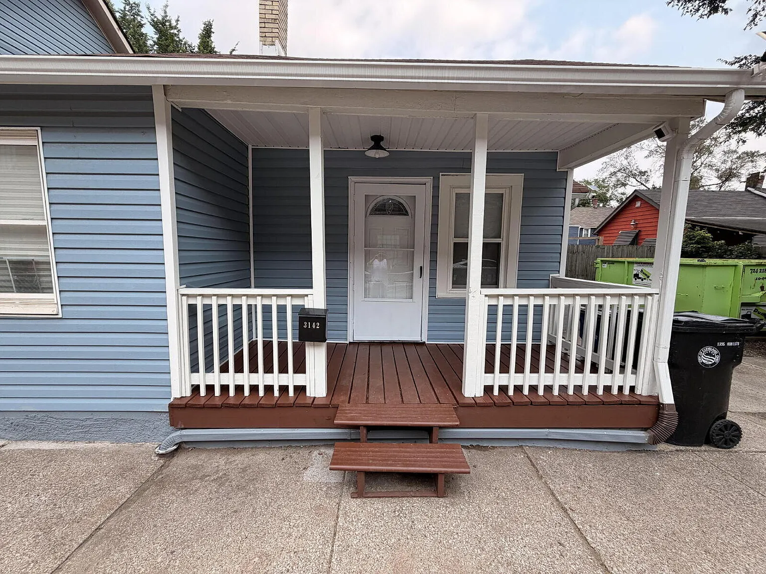 4 Bedroom Home with Appliances and 2 Off-Street Parking Spaces in Cleveland — Photo 1