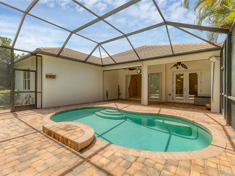 7236 Lismore Ct — Photo 24