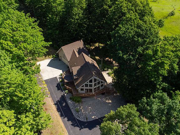 5th image of 10653 Milarch Rd
