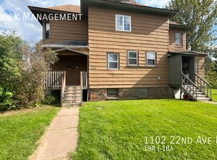 1102 22nd Ave E APT 3, Superior, WI 54880