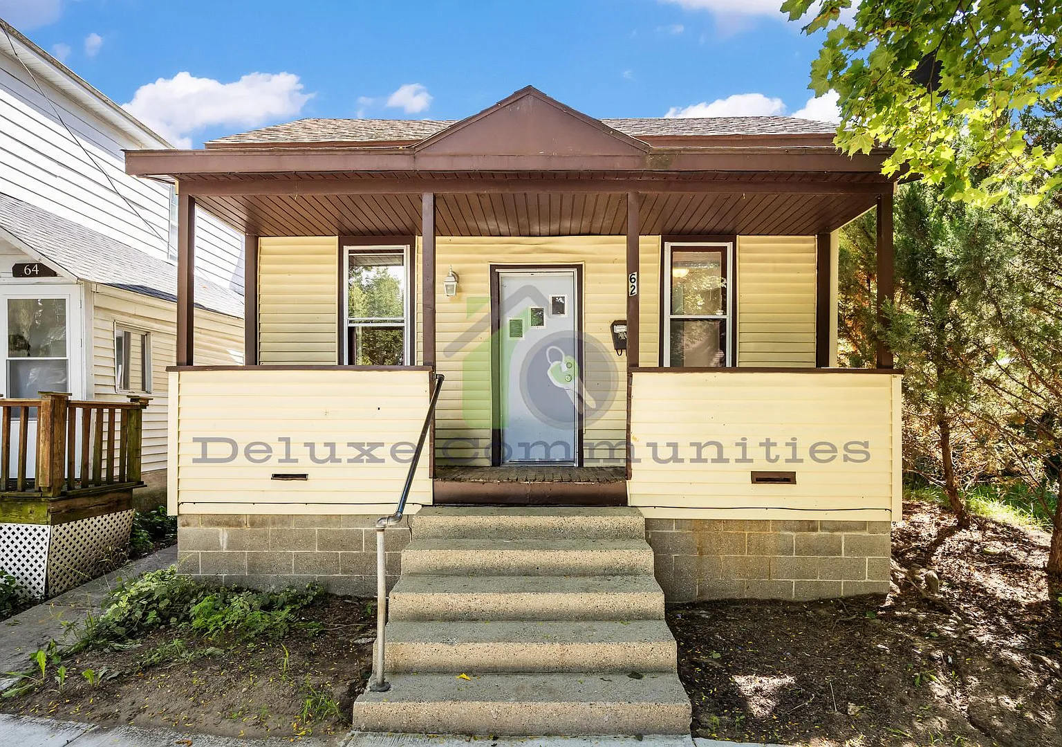 3 Bed 1 Bath Home! — Photo 1