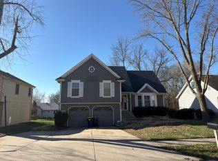 8009 E 96th St, Kansas City, MO 64134