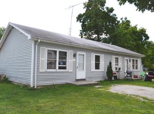 118-126 E Vine St, La Rue, OH 43332