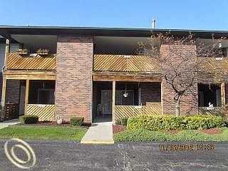 1st image of 16425 Woodlane