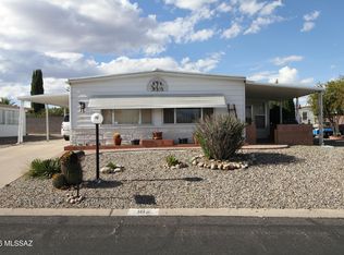 182 W Palma Dr, Green Valley, AZ 85614