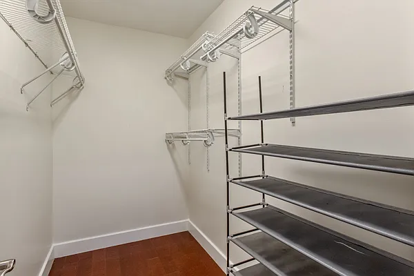 333 S Salina St #1 — Photo 23