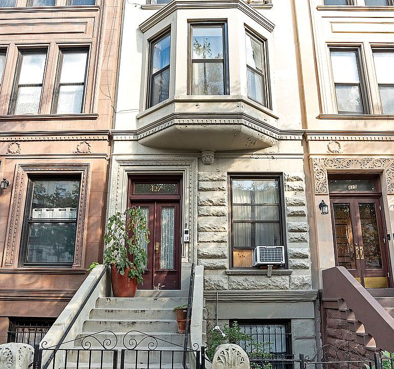 1st image of 427 Convent Ave #1W