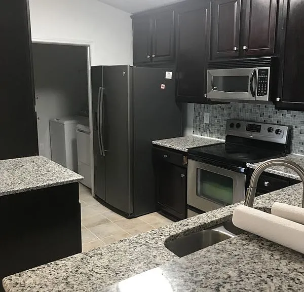 11286 Hyde Pointe Ct — Photo 12