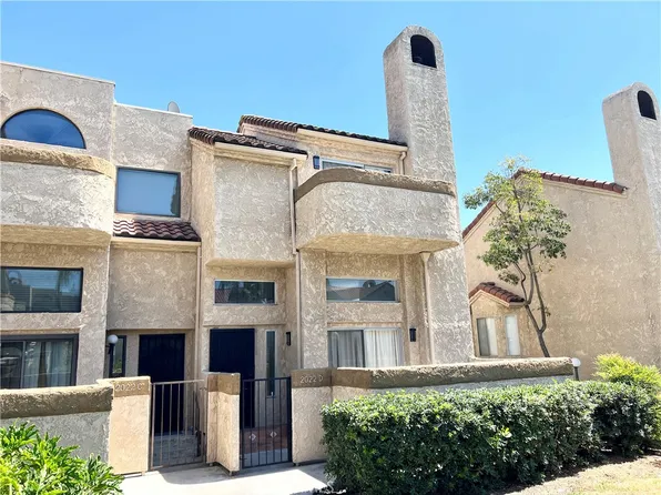 2022 S Bon View Ave APT D, Ontario, CA 91761