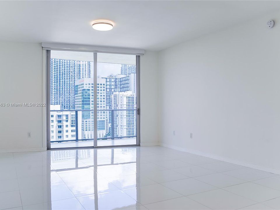 1st image of 1010 SW 2nd Ave Unit 1707