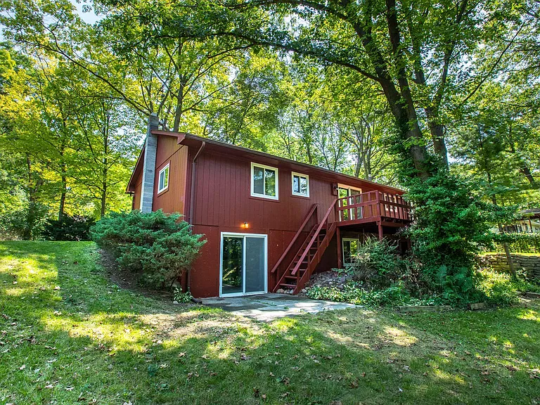 4848 Stuhrberg Dr — Photo 45