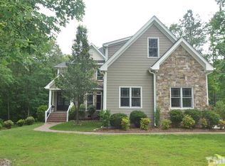10713 Sunny Point Dr, Zebulon, NC 27597