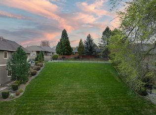 3308 W 34th Ave, Kennewick, WA 99337
